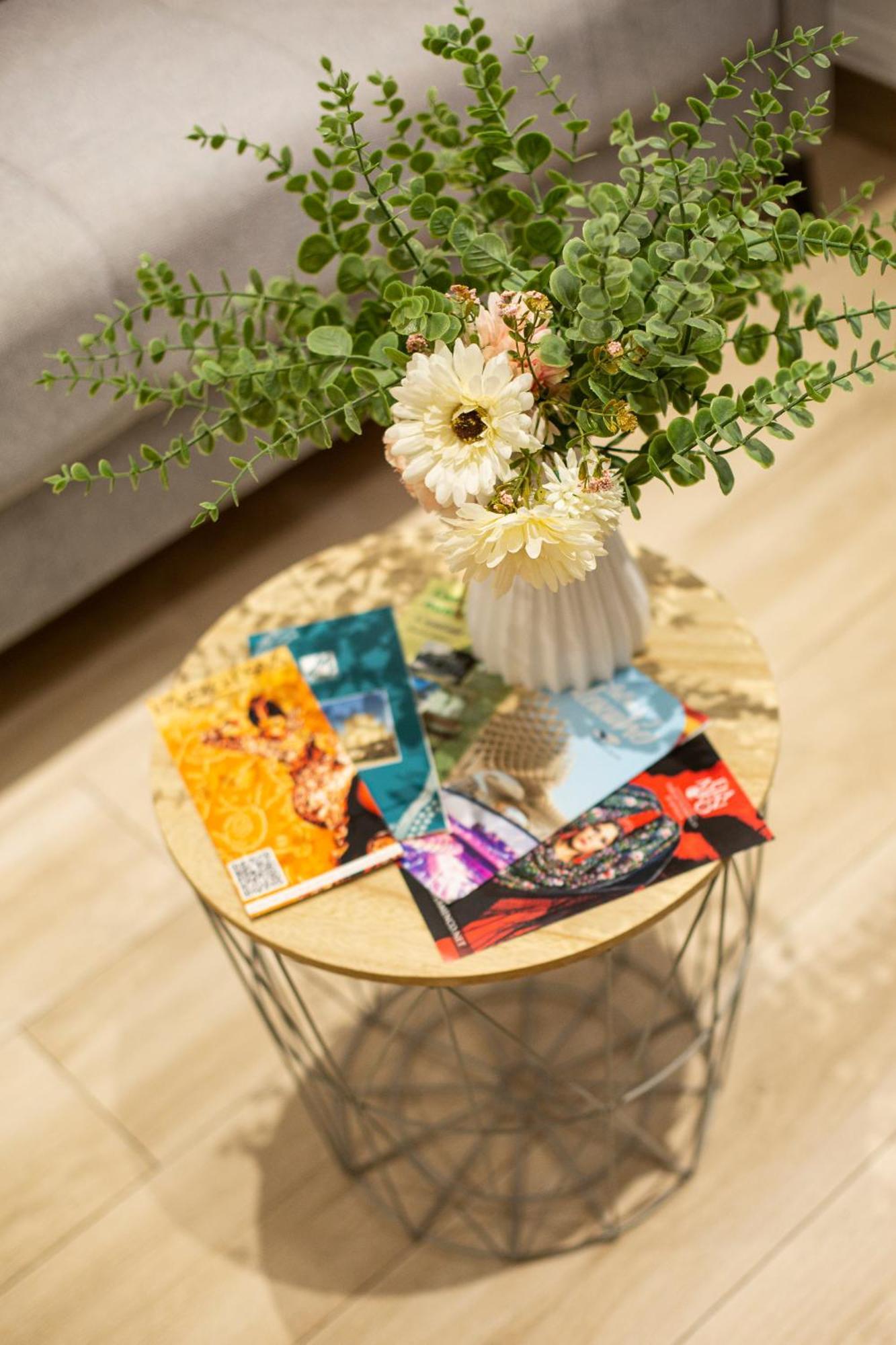 Wish Suite Cervantes Seville Luaran gambar