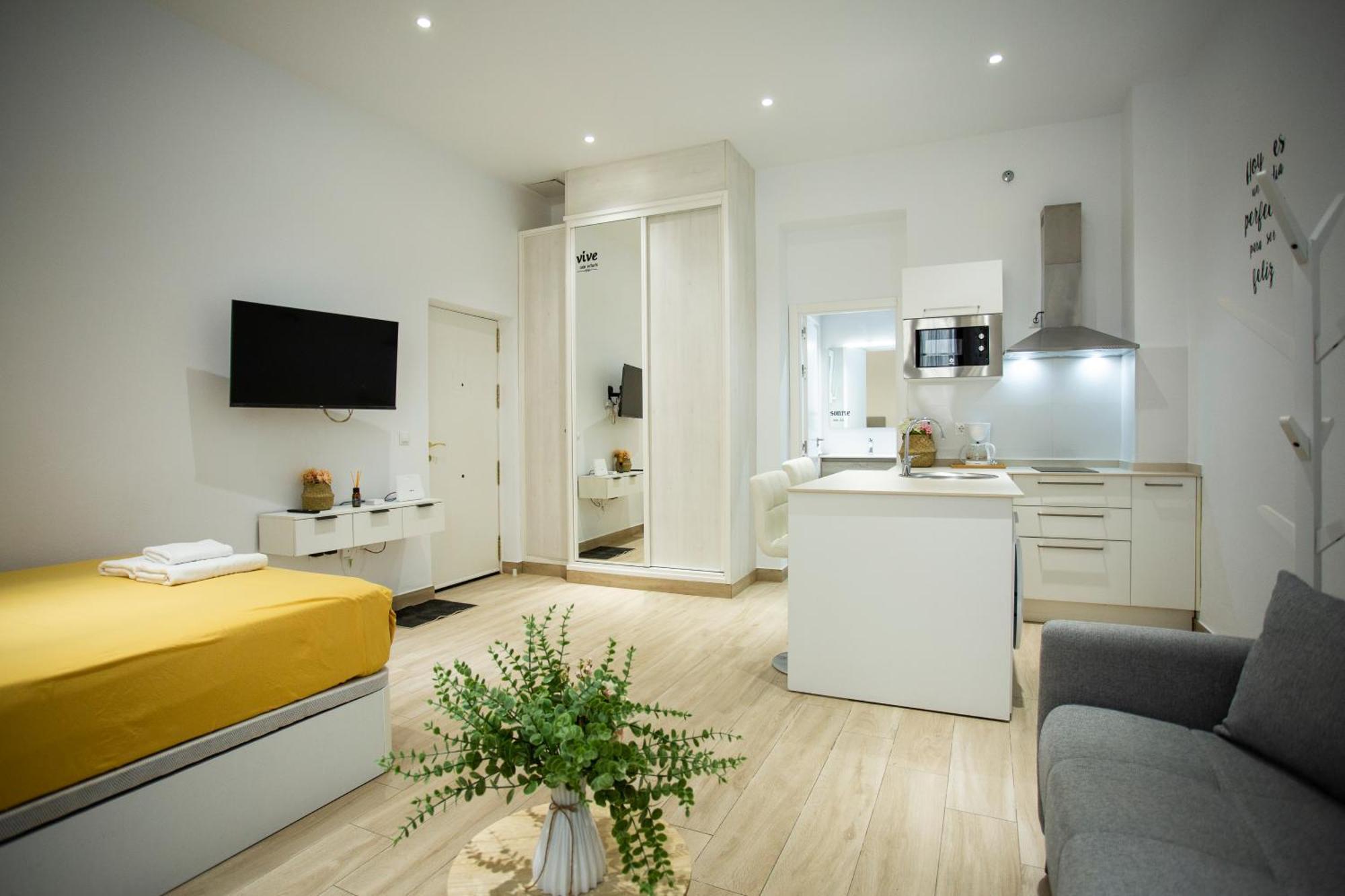 Wish Suite Cervantes Seville Luaran gambar