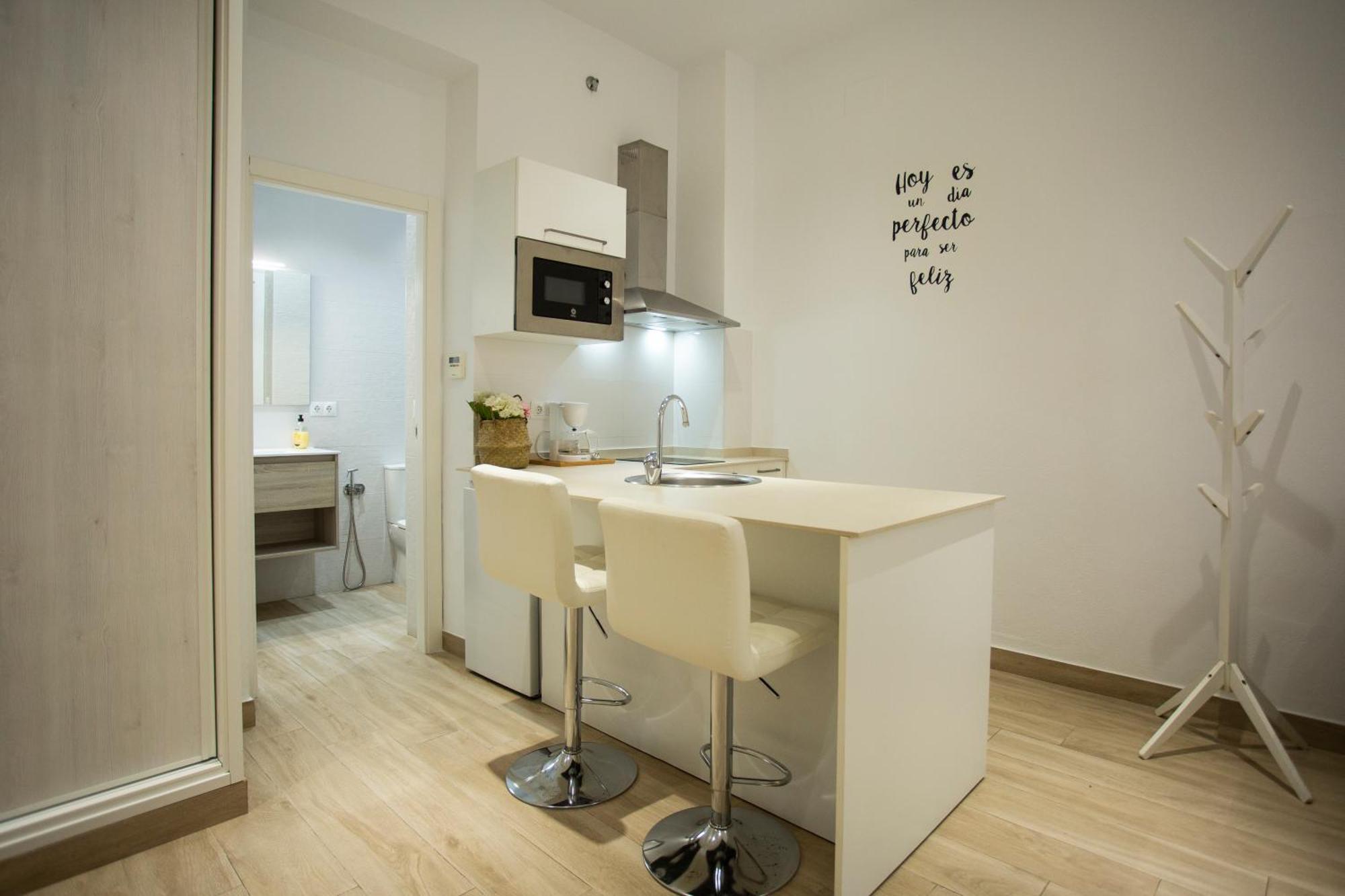 Wish Suite Cervantes Seville Luaran gambar