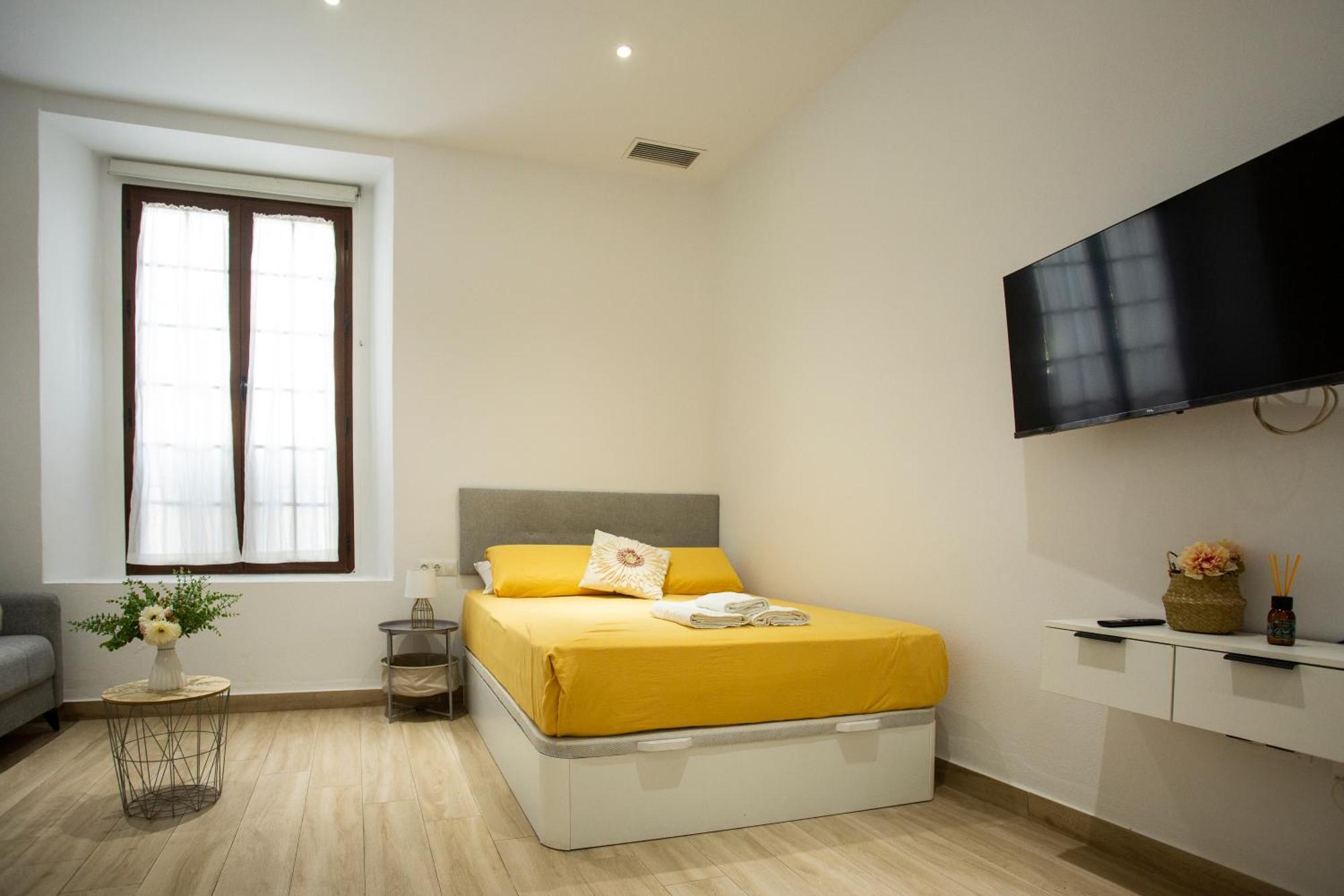 Wish Suite Cervantes Seville Luaran gambar